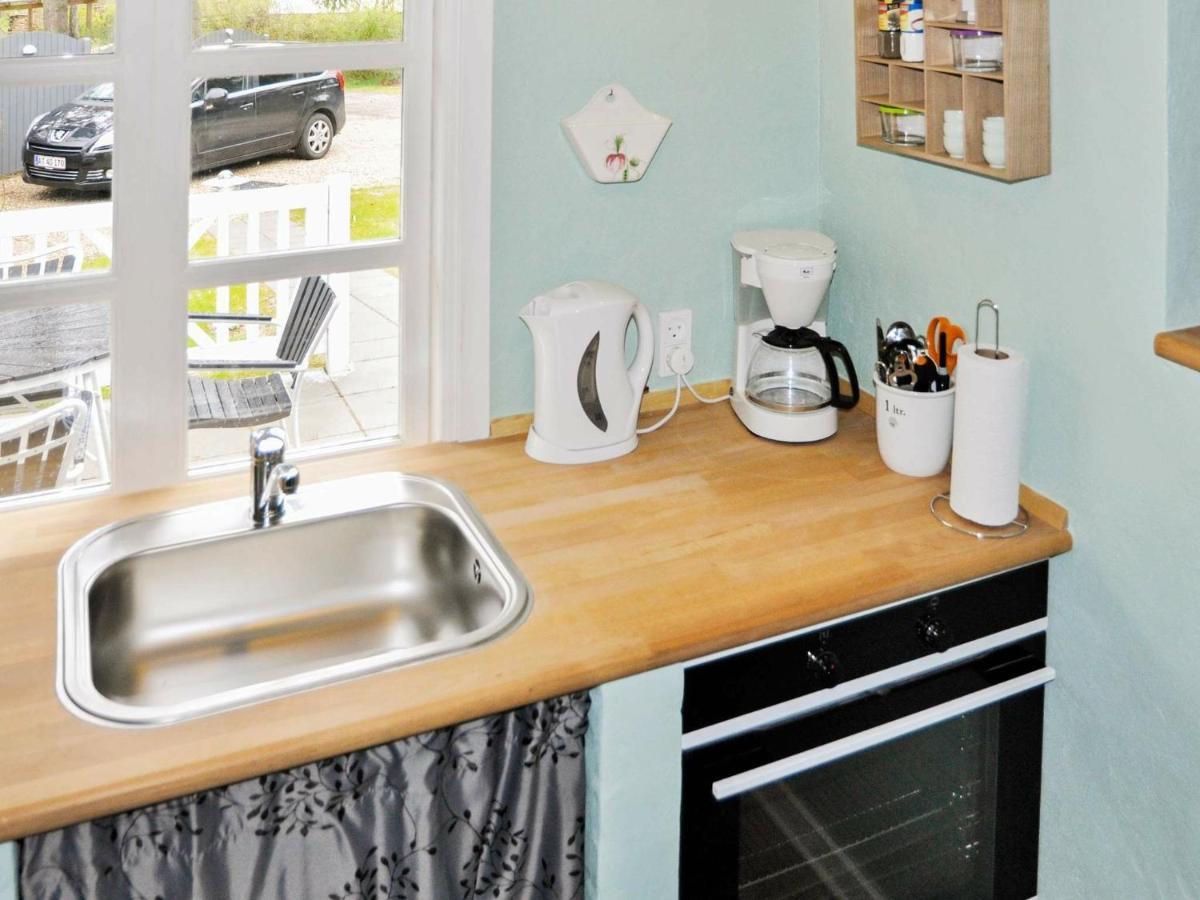 5 Person Holiday Home In Ans By Roe Room photo